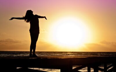 Ciclo Mestruale e Luna: Cosa abbiamo dimenticato (e perché la luce artificiale influenza il nostro equilibrio)
